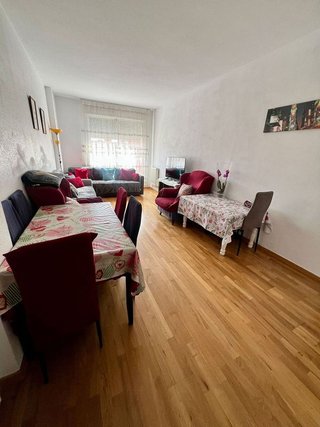 Piso en venta en Parla Este en Parla