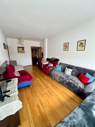 Piso en venta en Parla Este en Parla