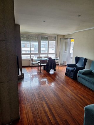 Piso en venta en Universidad en Ourense