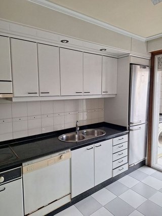 Piso en venta en Universidad en Ourense