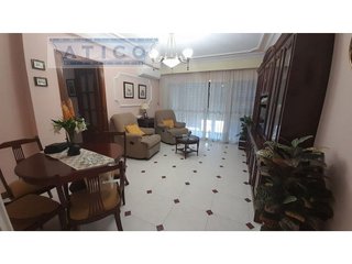Piso en venta en Parque Atlántico - Los Arcos - Aeropuerto Viejo en Sevilla