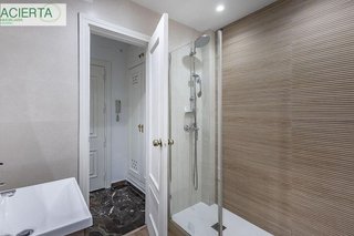 Piso en venta en San Matías - Realejo en Granada