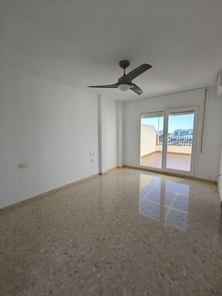 Dúplex en venta en Poniente-Faro en Vélez-Málaga
