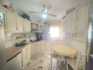 Piso en venta en Linares