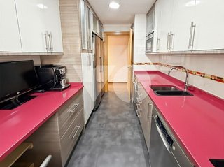 Piso en venta en Rosas - Musas en Madrid