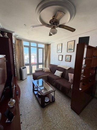 Piso en venta en La Caleta - La Viña en Cádiz
