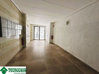 Piso en venta en El Mercado en Manises