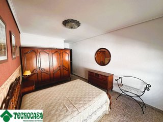 Piso en venta en El Mercado en Manises