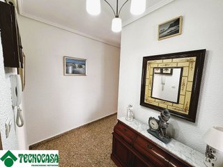 Piso en venta en El Mercado en Manises