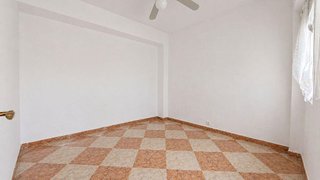 Piso en venta en Ciudad Jardín - Tagarete - El Zapillo en Almería