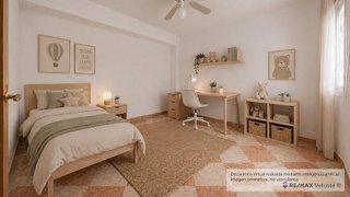 Piso en venta en Ciudad Jardín - Tagarete - El Zapillo en Almería