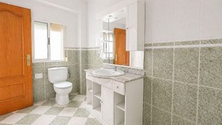 Piso en venta en Ciudad Jardín - Tagarete - El Zapillo en Almería