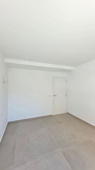 Piso en venta en L´Amistat en Valencia