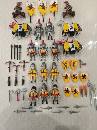 Playmobil Caballeros León Amarillo