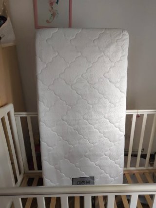 Cuna PALI (Marca Italiana) + Colchón impecable