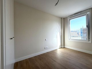 Piso en venta en San Pedro de Deusto-La Ribera en Bilbao