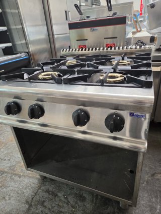 Cocina industrial 4 fuegos acero inoxidable