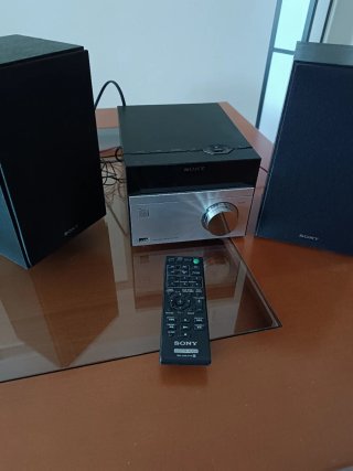 Equipo de música Sony negro