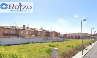 Casa adosada en venta en Torrijos