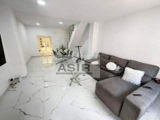 Casa adosada en venta en Zona Polígono en Alzira