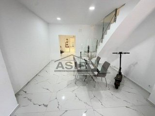Casa adosada en venta en Zona Polígono en Alzira