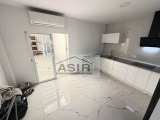 Casa adosada en venta en Zona Polígono en Alzira