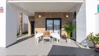 Chalet en venta en Bigastro