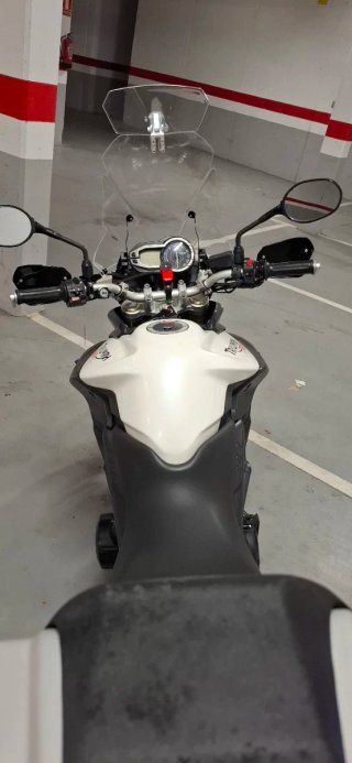 Triumph Tiger 800 ABS A2