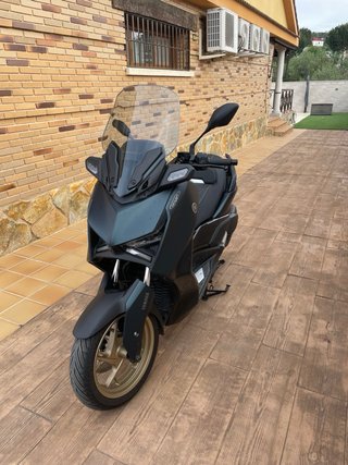 Yamaha XMAX 300 Tech MAX 2023