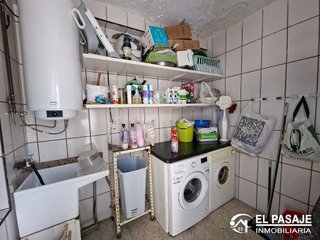 Chalet en venta en Linares