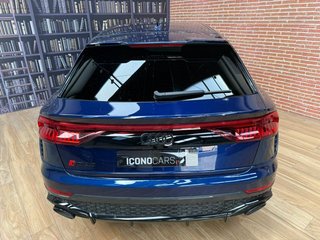Audi Q8 RS  TFSI quattro tiptronic 441 kW (600 CV)