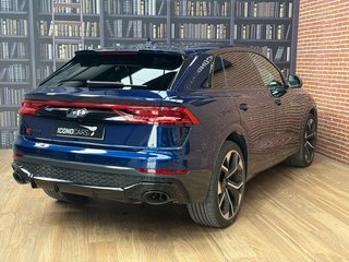 Audi Q8 RS  TFSI quattro tiptronic 441 kW (600 CV)