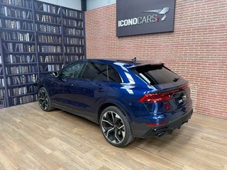 Audi Q8 RS  TFSI quattro tiptronic 441 kW (600 CV)