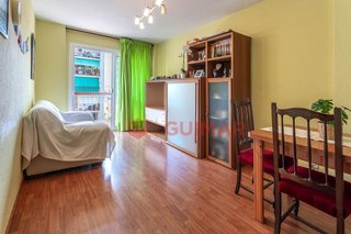 Piso en venta en Can Serra en Hospitalet de Llobregat, L´