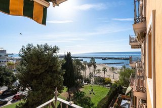 Piso en venta en Playa Bajadilla - Puertos en Marbella