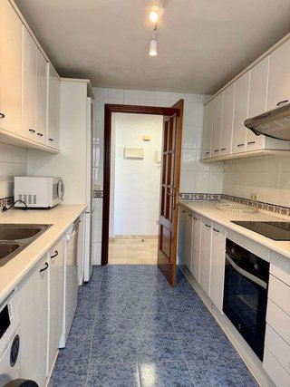 Piso en venta en Playa Bajadilla - Puertos en Marbella