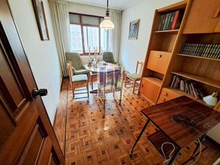 Piso en venta en Plaza España - Villa Pilar - Reyes Católicos - Vadillos en Burgos