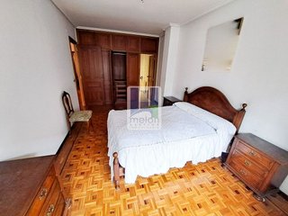 Piso en venta en Plaza España - Villa Pilar - Reyes Católicos - Vadillos en Burgos