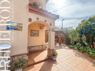 Chalet en venta en Pinemar-Can Cornet en Pineda de Mar