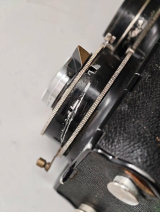 Voigtländer Superb TLR (1933)