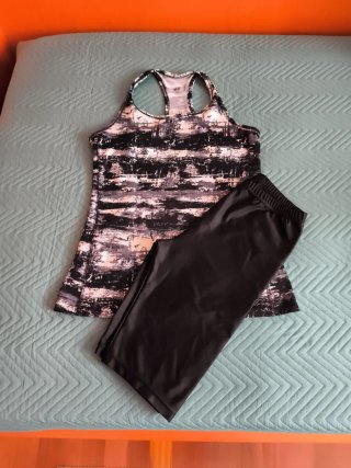 Conjunto deportivo H&M top y leggings