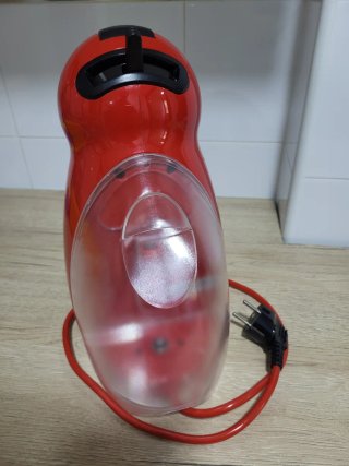Cafetera Dolce Gusto Roja Krups