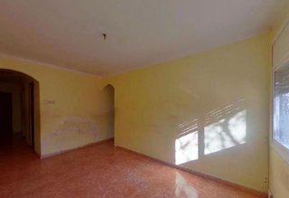 Piso en venta en Les Planes en Hospitalet de Llobregat, L´