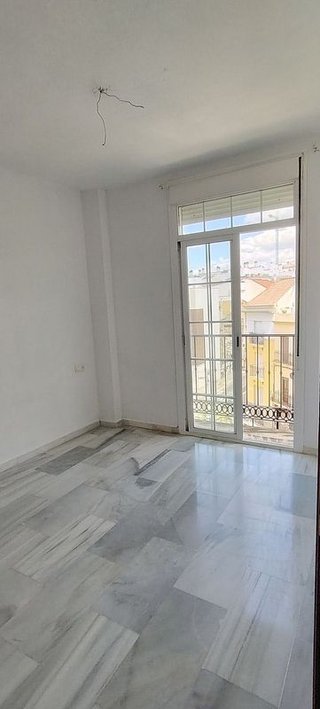 Piso en alquiler en El Ejido - La Merced - La Victoria en Málaga