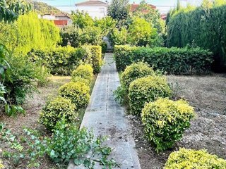 Chalet en venta en Terra Nostra en Montcada i Reixac