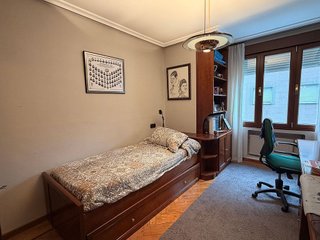 Piso en venta en La Villa - Bazuelo en Mieres