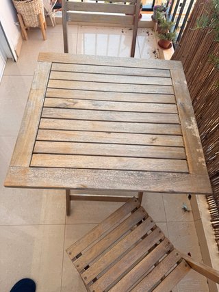 Mesa y 2 Sillas Plegables Madera