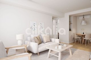 Piso en venta en La Luz - El Torcal en Málaga