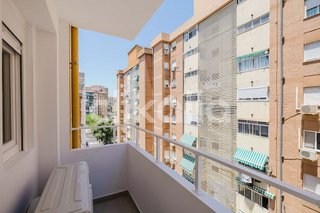 Piso en venta en La Luz - El Torcal en Málaga