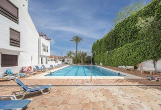 Piso en venta en Nueva Andalucía centro en Marbella